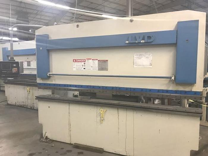 1997 150 Ton x10' LVD CNC Hydraulic Press Brake
