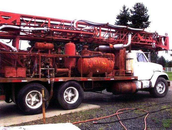 Used 1975 Ingersoll-Rand TH55 Cyclone Drill Rig