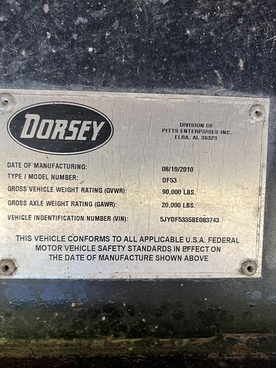 Used 2010 Dorsey 3 axle rolling tail trailer