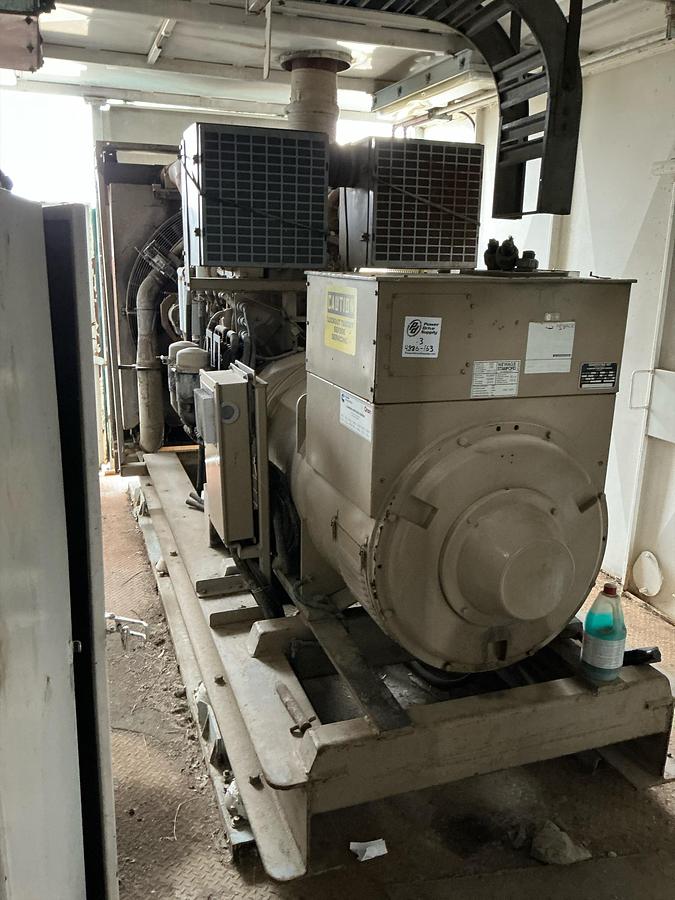 Used 2005 Cummins 500kw Diesel Generator
