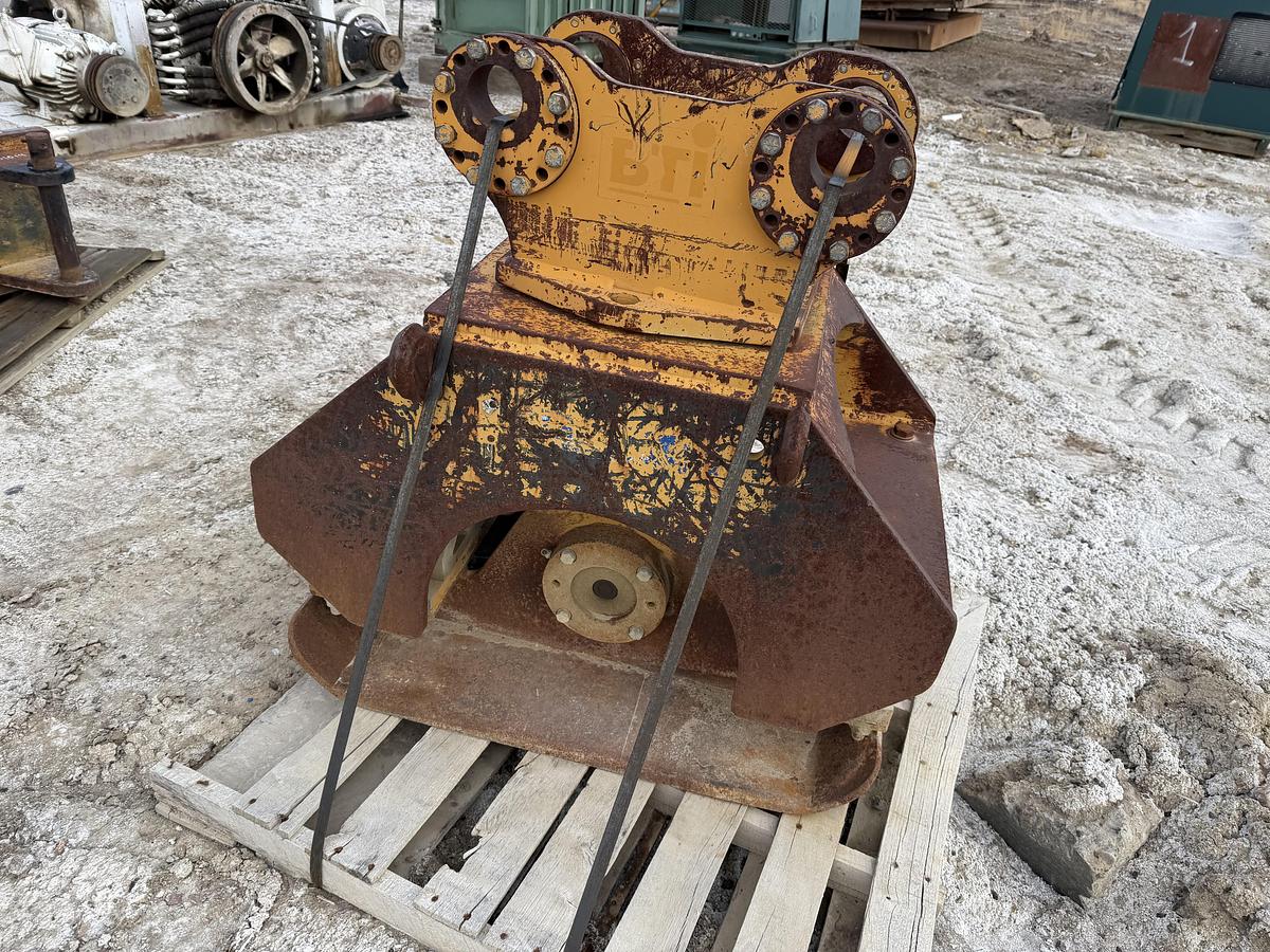 Used BTI 24in Plate Compactor Attachment