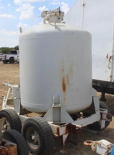 Used Sandblast Large Trailered Sandblasting Pot