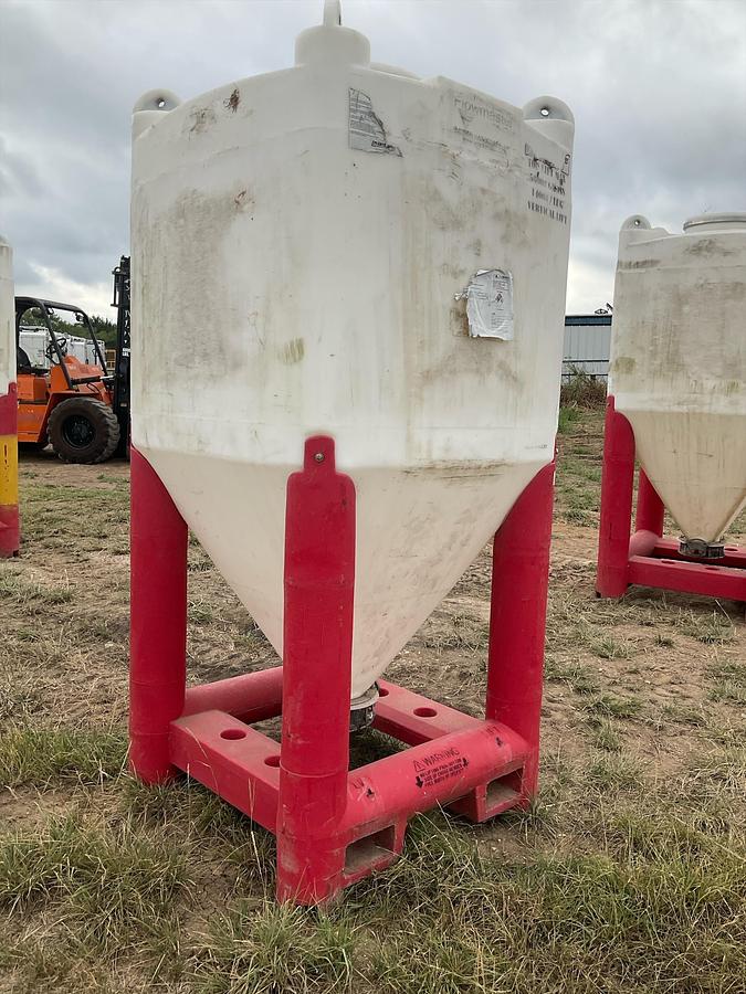 Used Snyder Flow Master Hopper