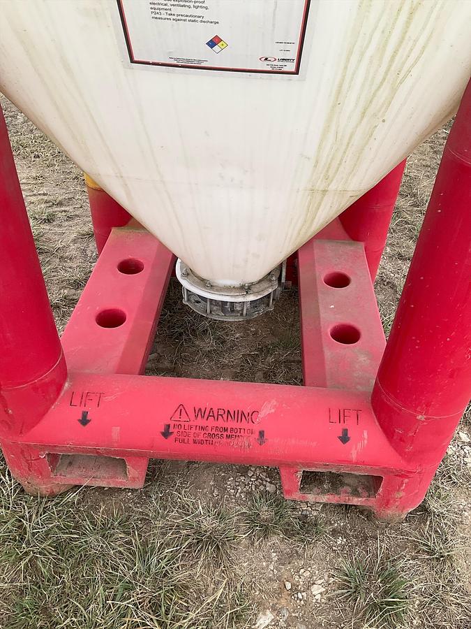 Used Snyder Flow Master Hopper 