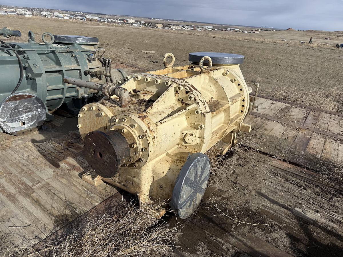 Used 2001 FRICK ROTARY SCREW COMPRESSOR TDSB3555U