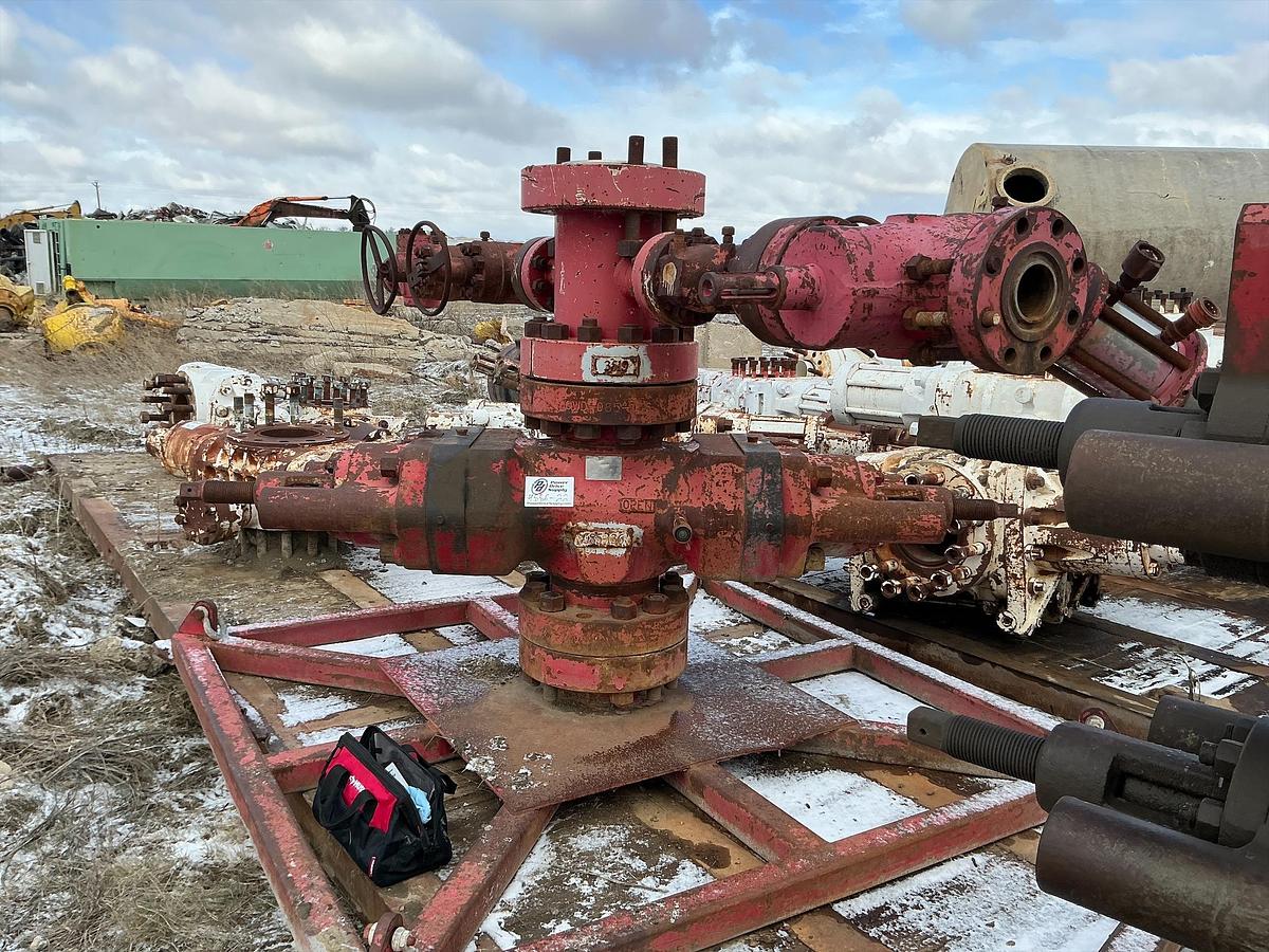 Used Cameron CIW Single Ram BOP 