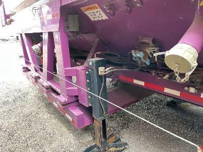 Used 2011 Convey  24 in x 45 ft Portable Transfer Trailer