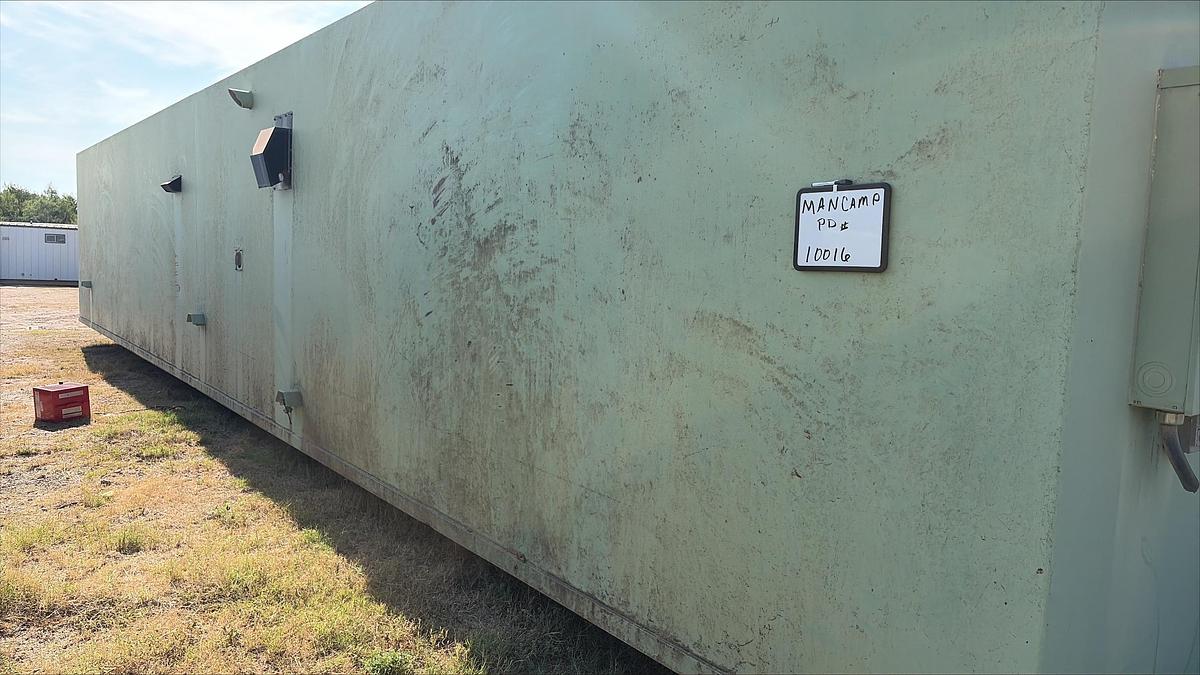 Used Crew House, Man Camp