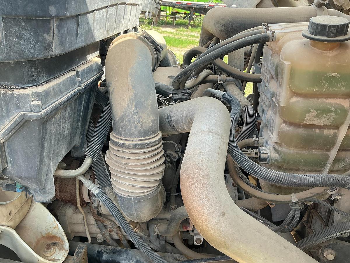 Used 2008 International 7300 SBA 4x2