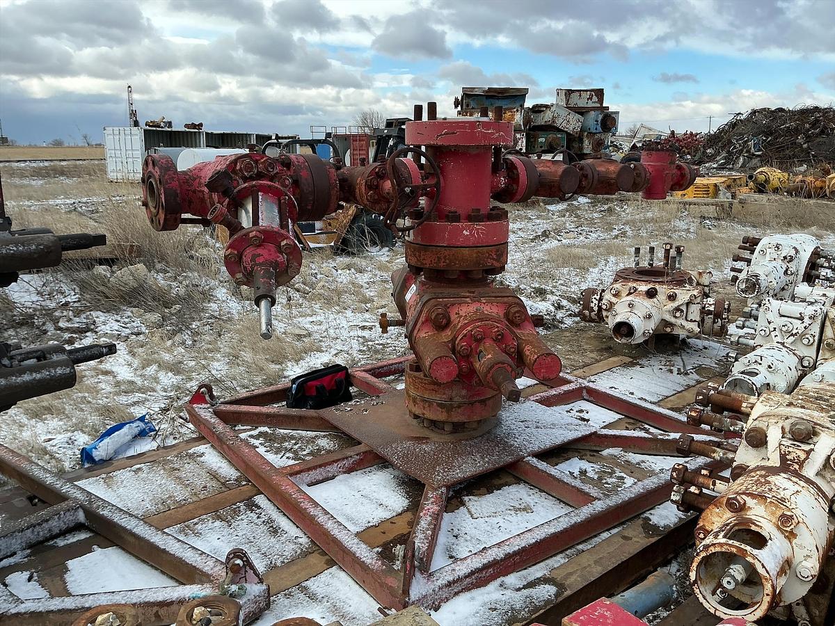 Used Cameron CIW Single Ram BOP 