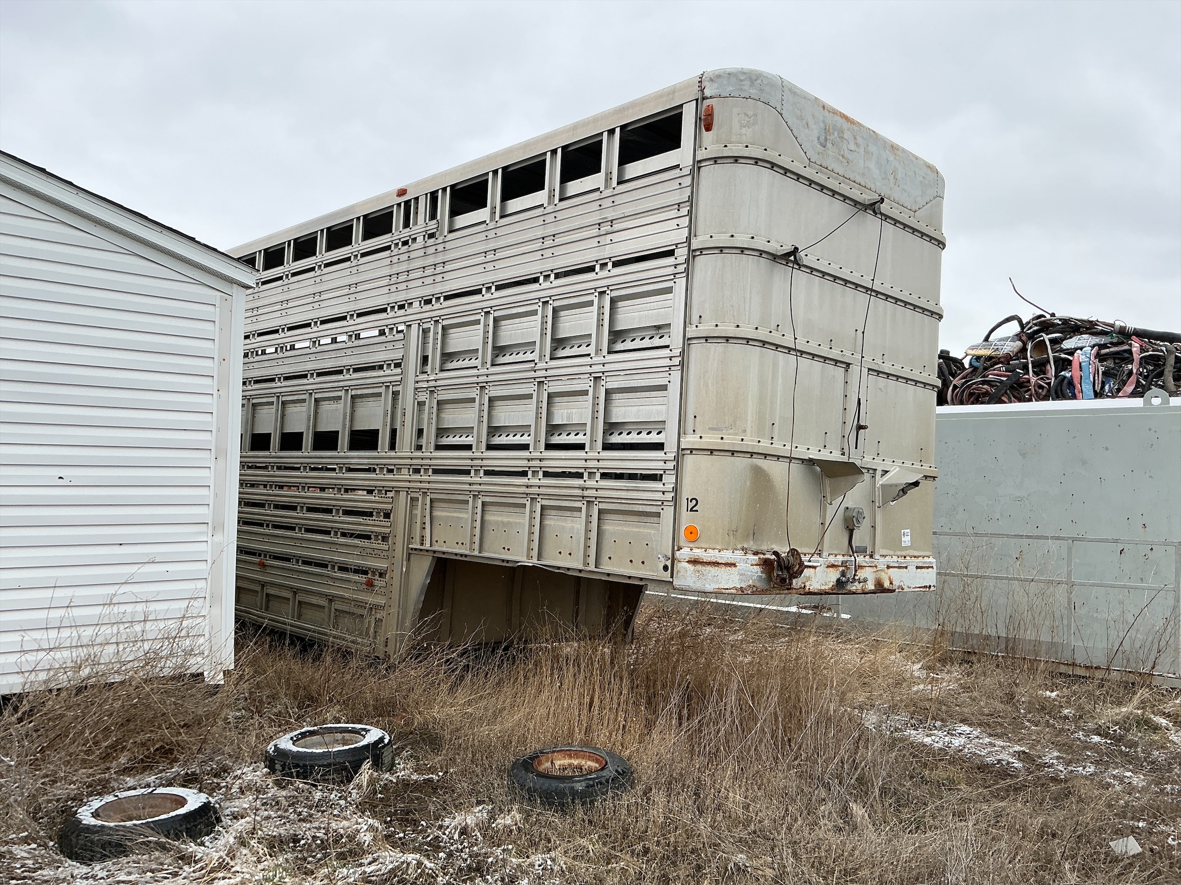 Used 1976 Wilson Bull Livestock Trailer