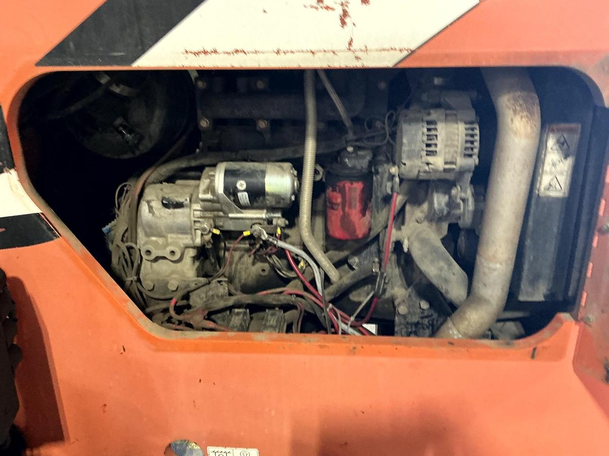 Used SKYTRAK 10042 JLG Reach Lift 