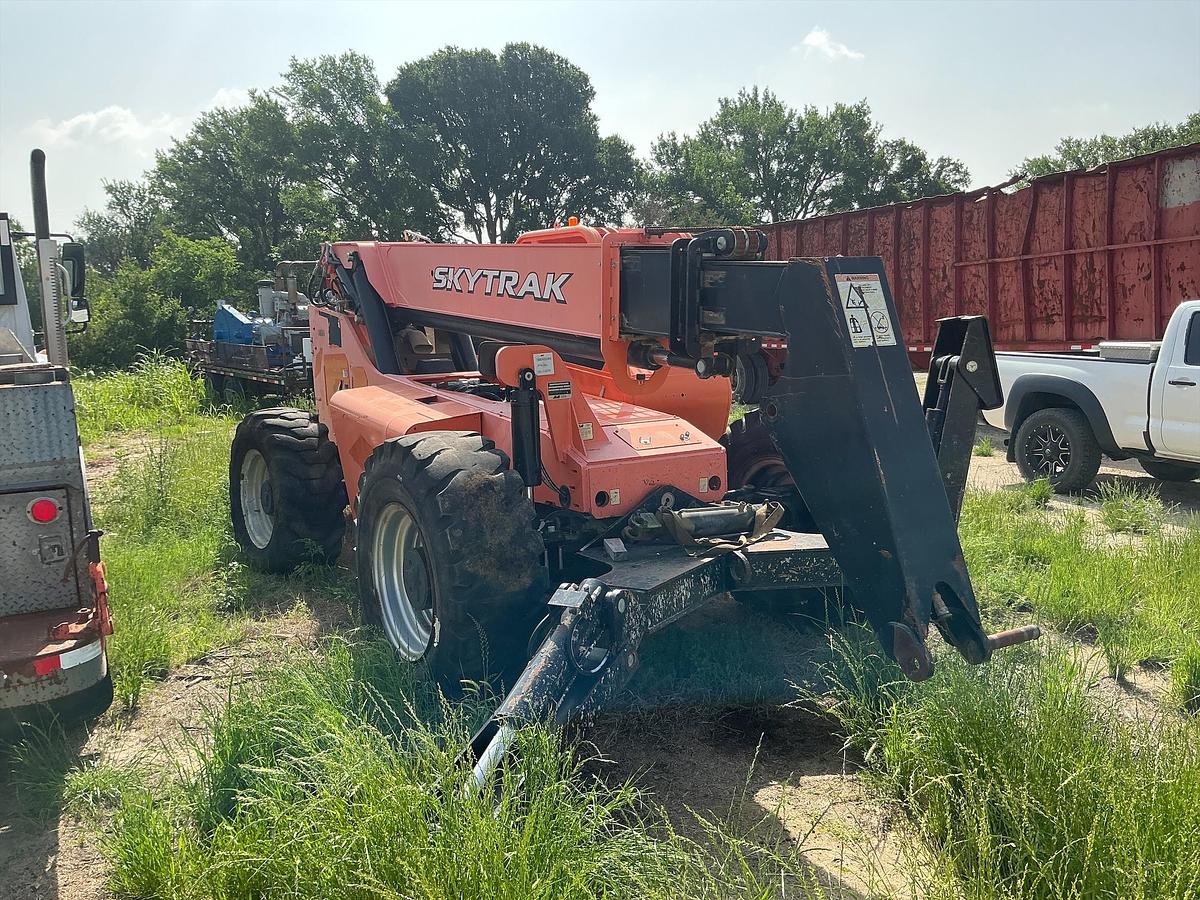 Used JLG Sky Trak 10042Telehandler 