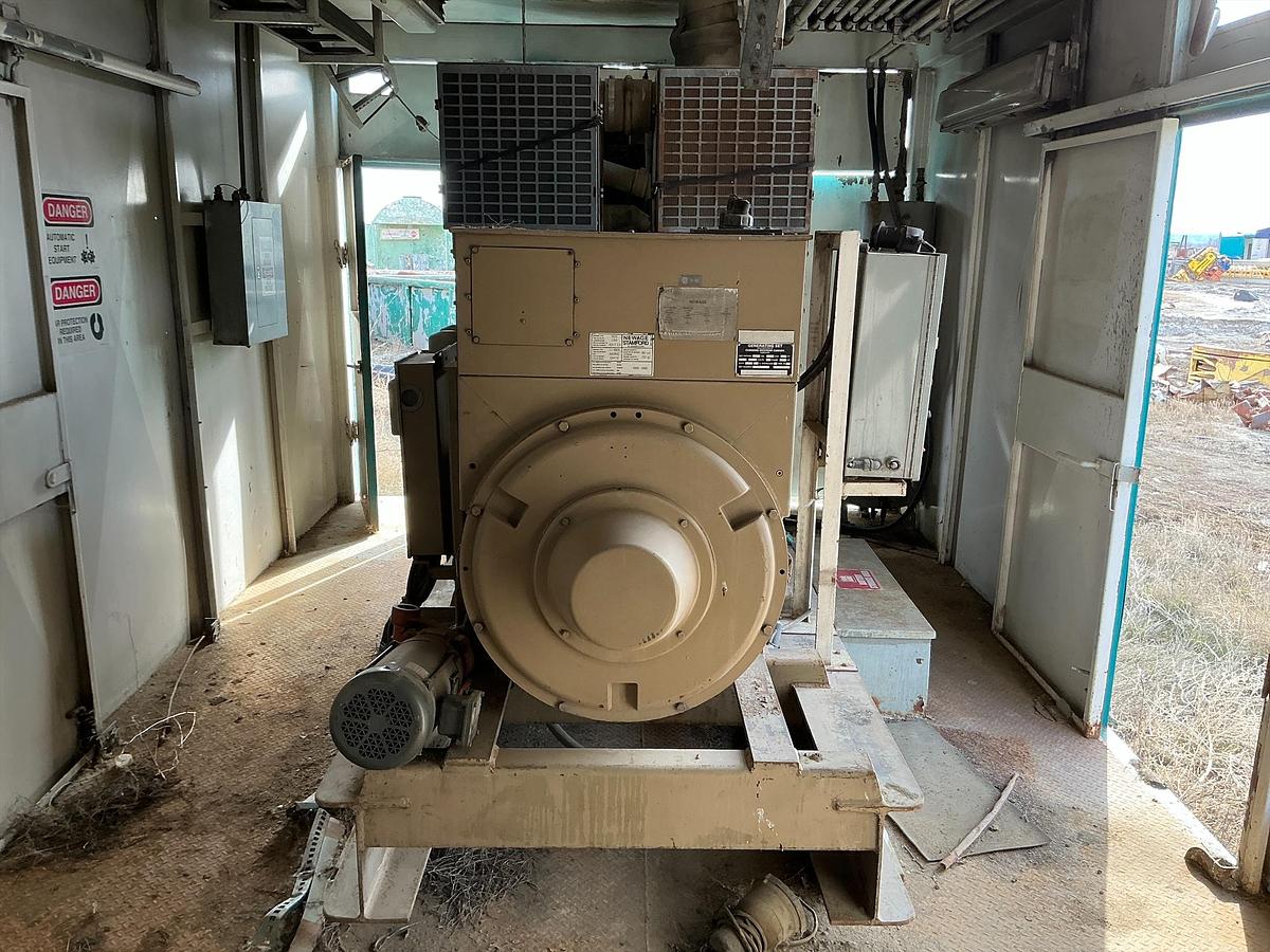 Used 2005 Cummins 500kw Diesel Generator