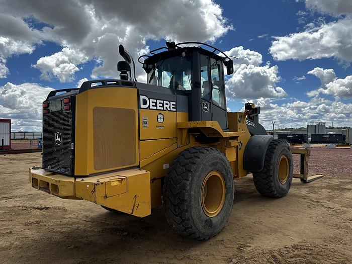 Used John Deere 624 K