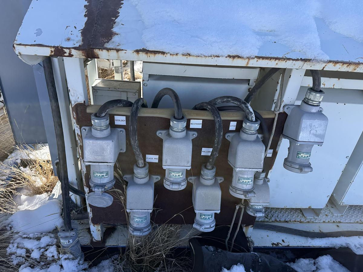 Used Transformer Switch Gear for Man Camps Rig #323