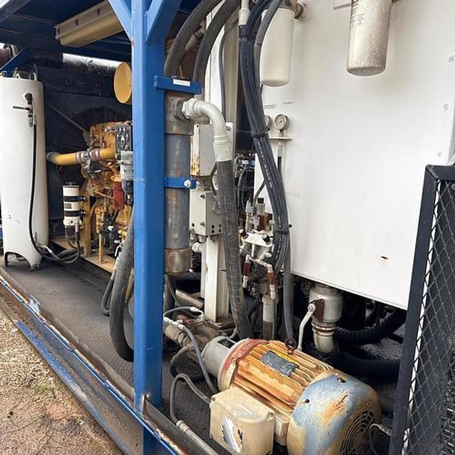 Used 2010 CATERPILLAR C18 Diesel Engine, FDS TOP DRIVE Hydraulic Power Unit