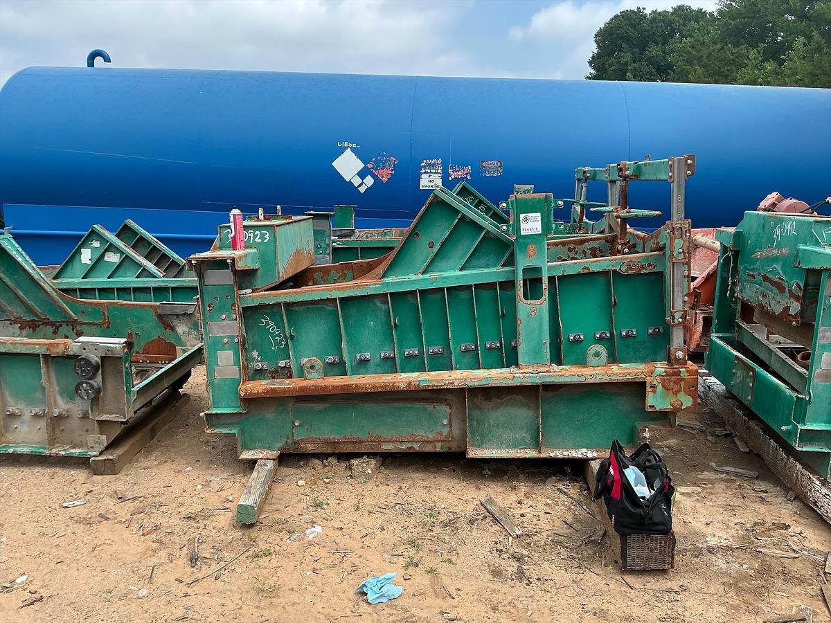 Used Derrick Shaker