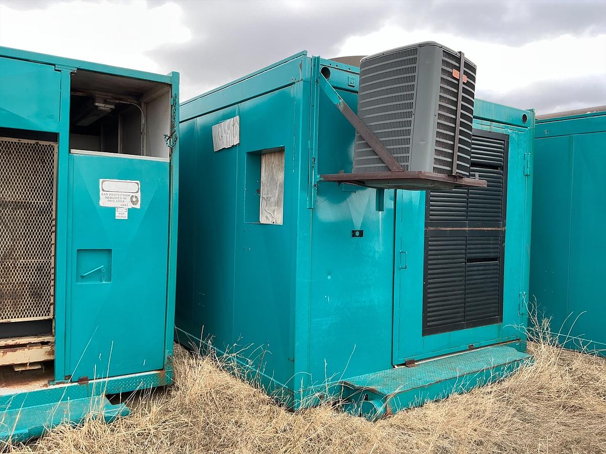 Used 2005 Cummins 500kw Diesel Generator 