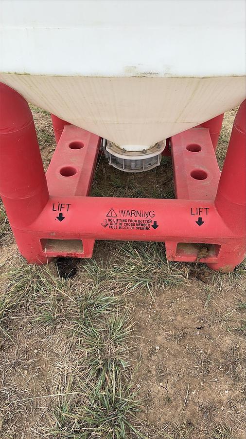 Used Snyder Flow Master Hopper