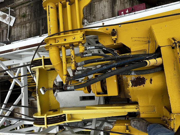 Used Walker-Neer 250-40 Surface Drilling Rig