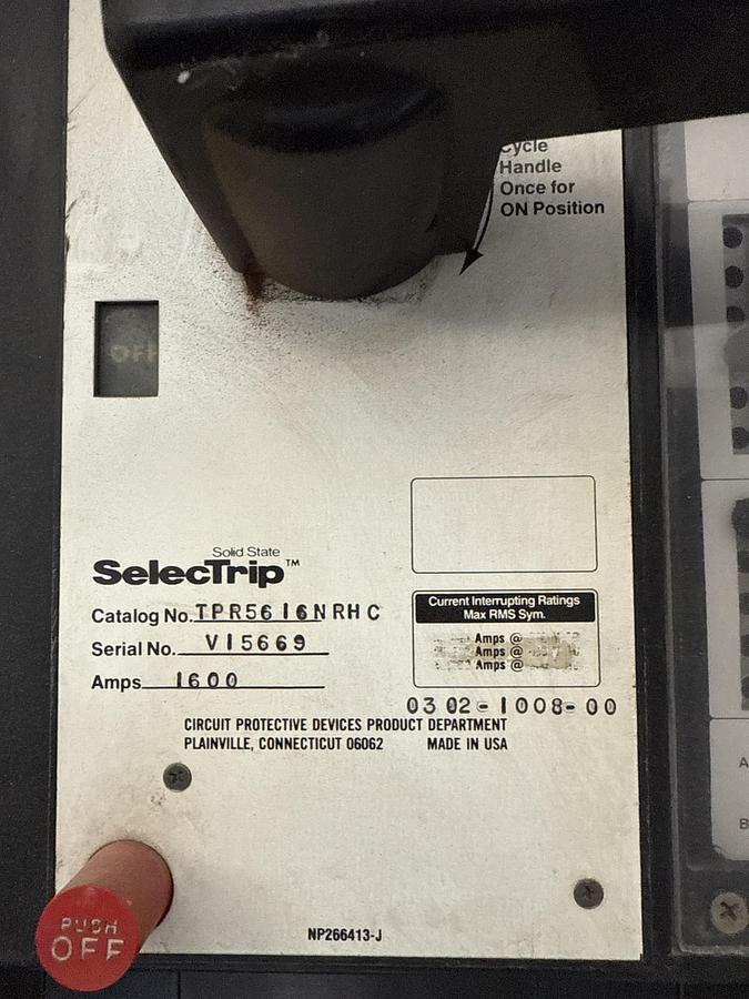 Used General Electric 1600 amp