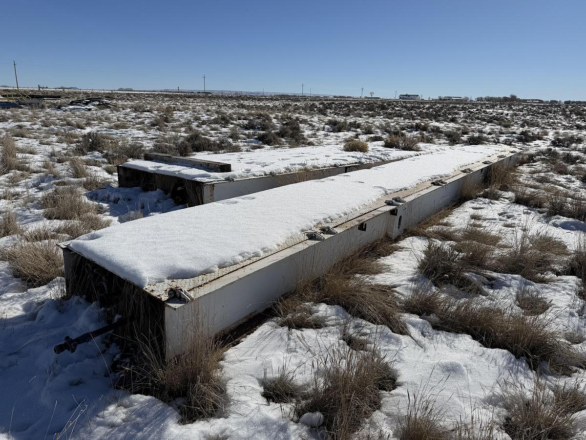 Used (3) Empty Suitcases and (2) Big “I” Beams Rig #323