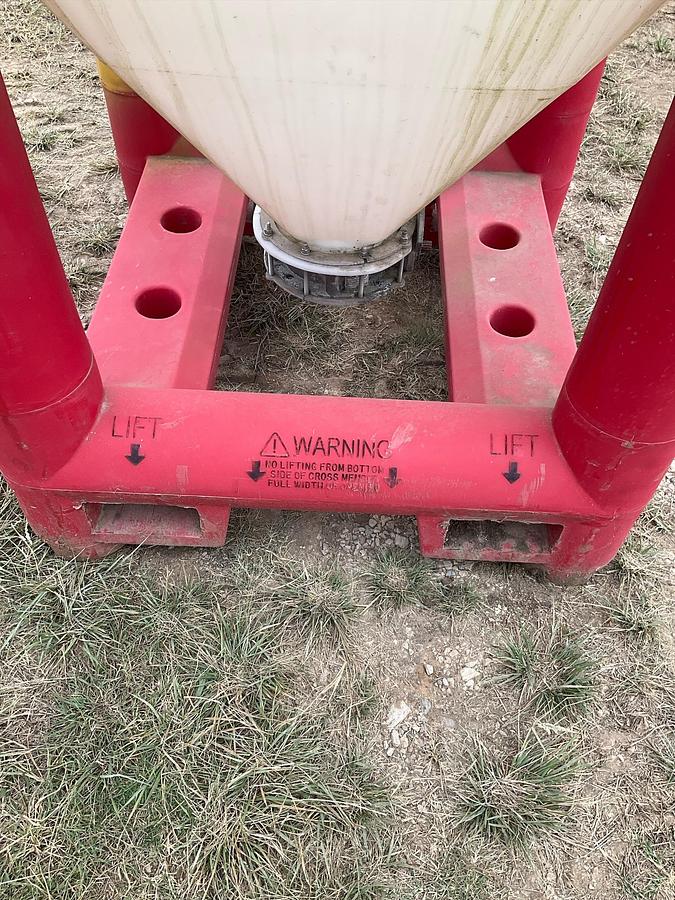 Used Snyder Flow Master Hopper