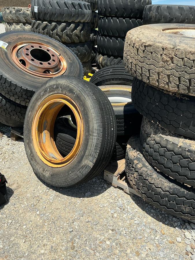 Used Yokohama Super Steel RY103 Tires