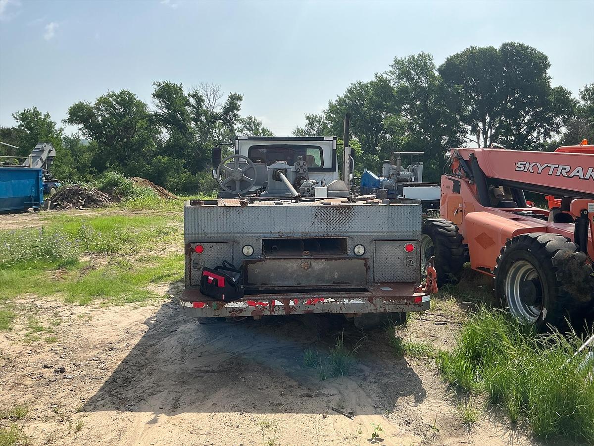 Used 2008 International 7300 SBA 4x2