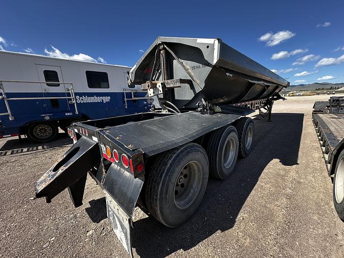 Used 2014 Trail King Side Dump