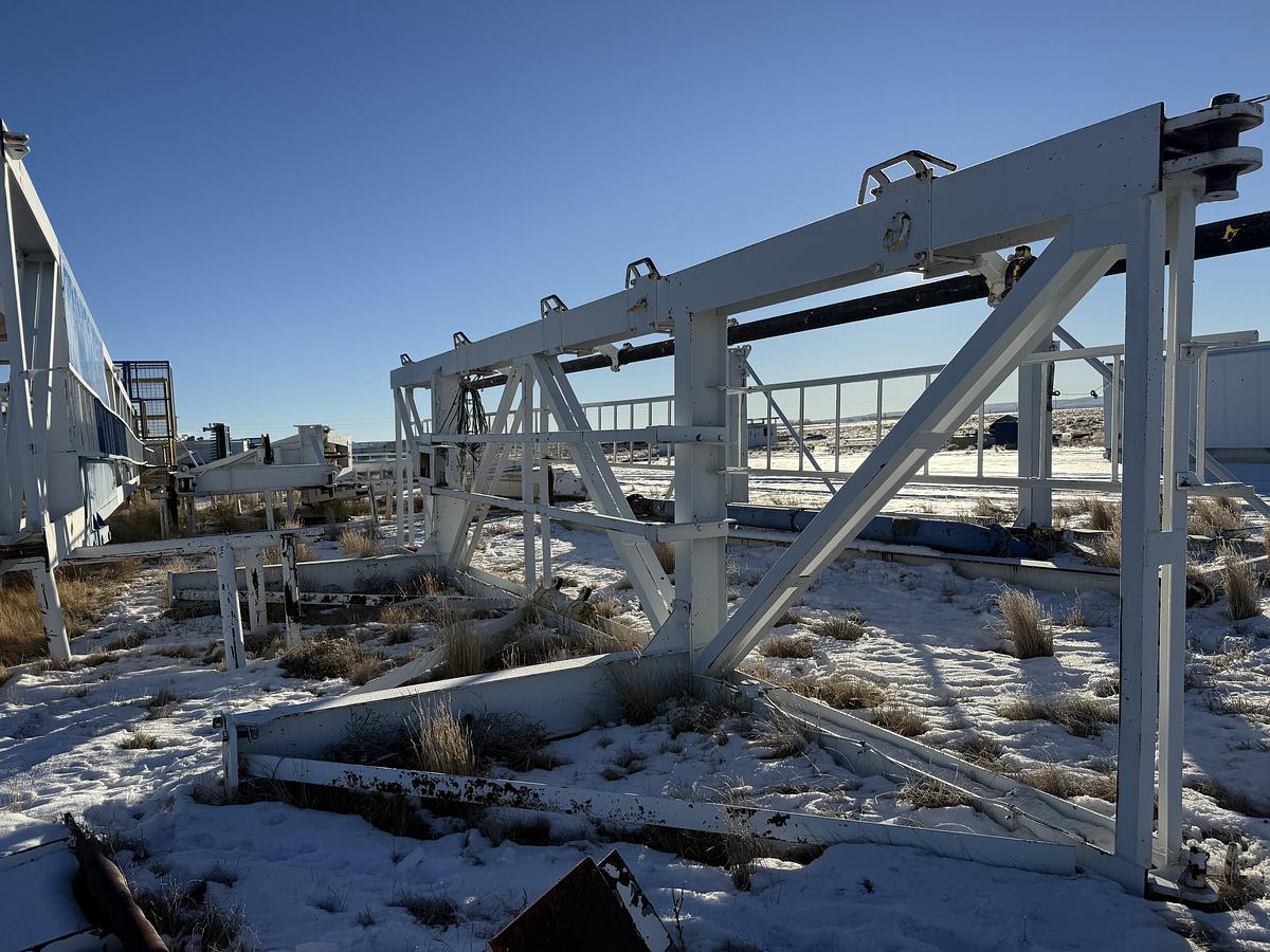 Used Lee C Moore Million lb. Mast