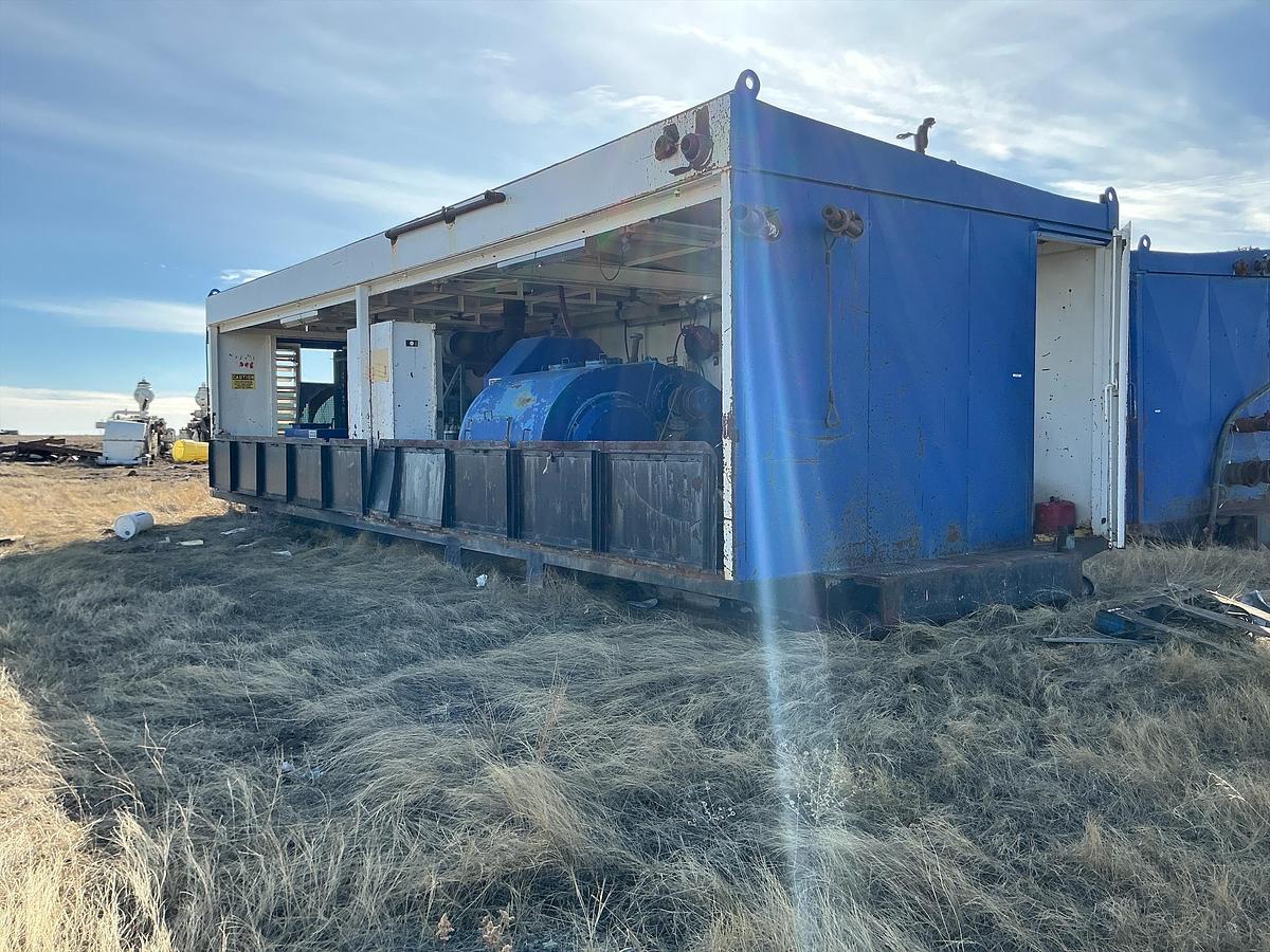 Used Mud Pump Skid Building, DDC Diesel Engine, RS-F1000 Pump