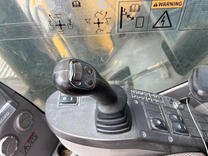 Used 2014 Volvo ECR305CL Tracked Excavator with Hydraulic Thumb