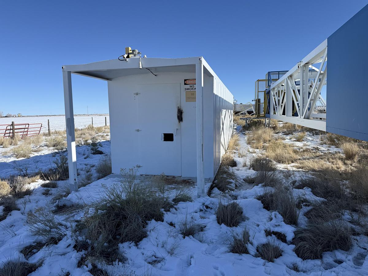 Used Parts/Change House