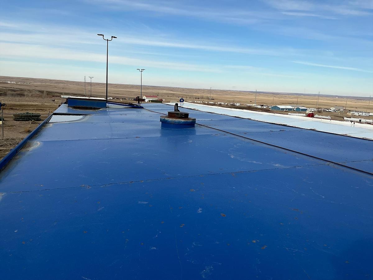 Used Mud Pump Skid Building, DDC Diesel Engine, RS-F1000 Pump