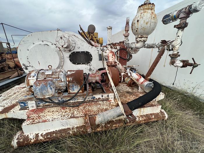 Used HHF  F1000 mud pump with Cat 3508