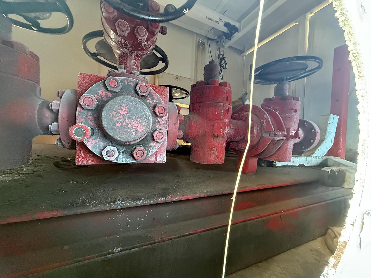 Used Pump House, Choke House Rig #323