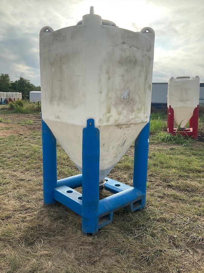 Used Snyder Flow Master Hopper