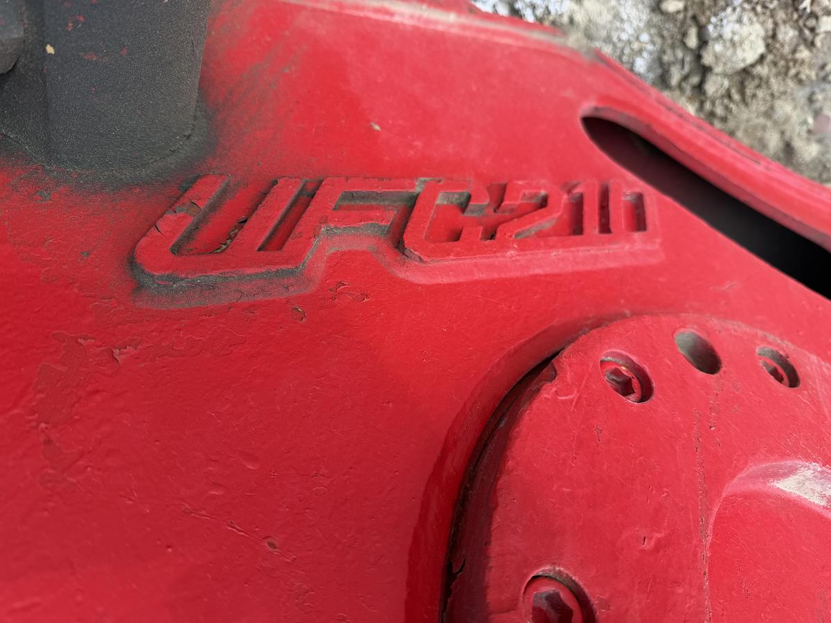 Used Concrete Pulverizer UFC 210
