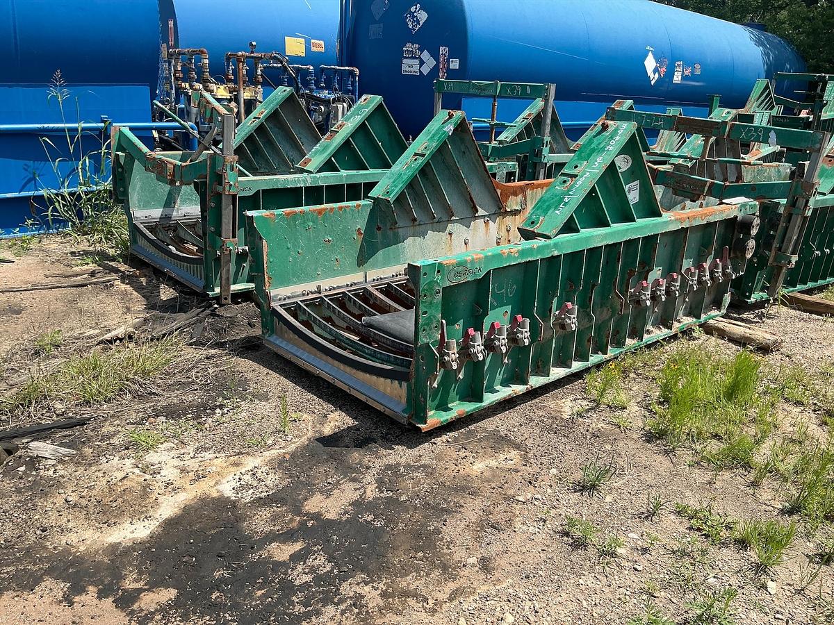 Used Derrick Shaker