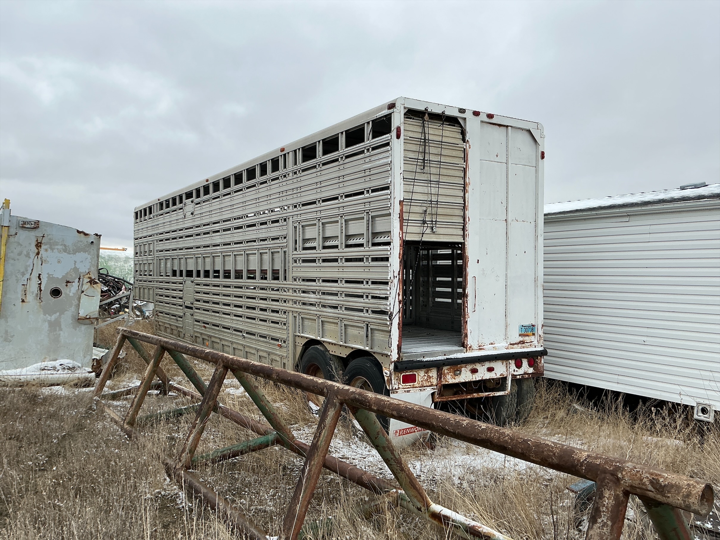 Used 1976 Wilson Bull Livestock Trailer
