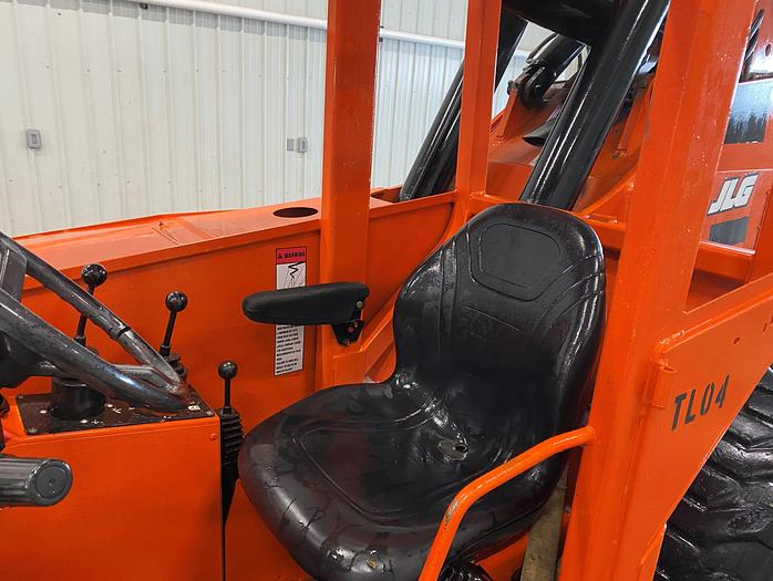 Used 2007 JLG SkyTrak 8042