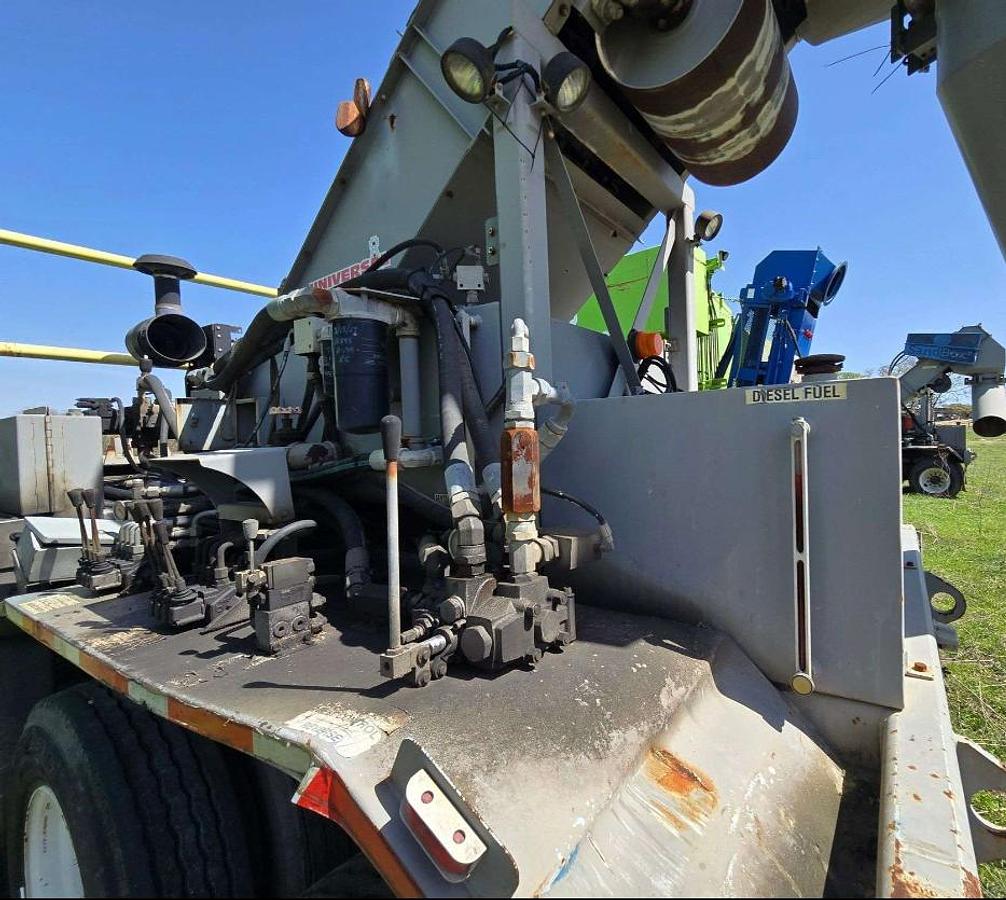 Used 2014 CAMBELT CF2445MSB T/A 4 STATION SAND CONVEYOR