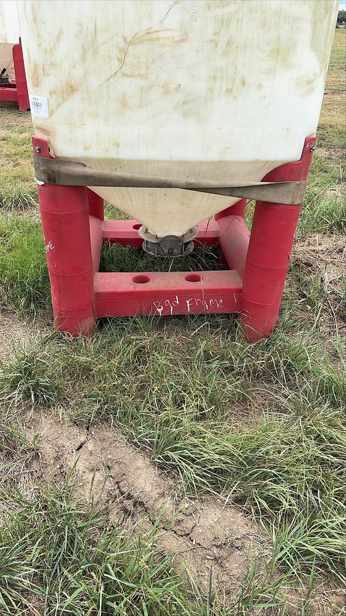 Used Snyder Flow Master Hopper