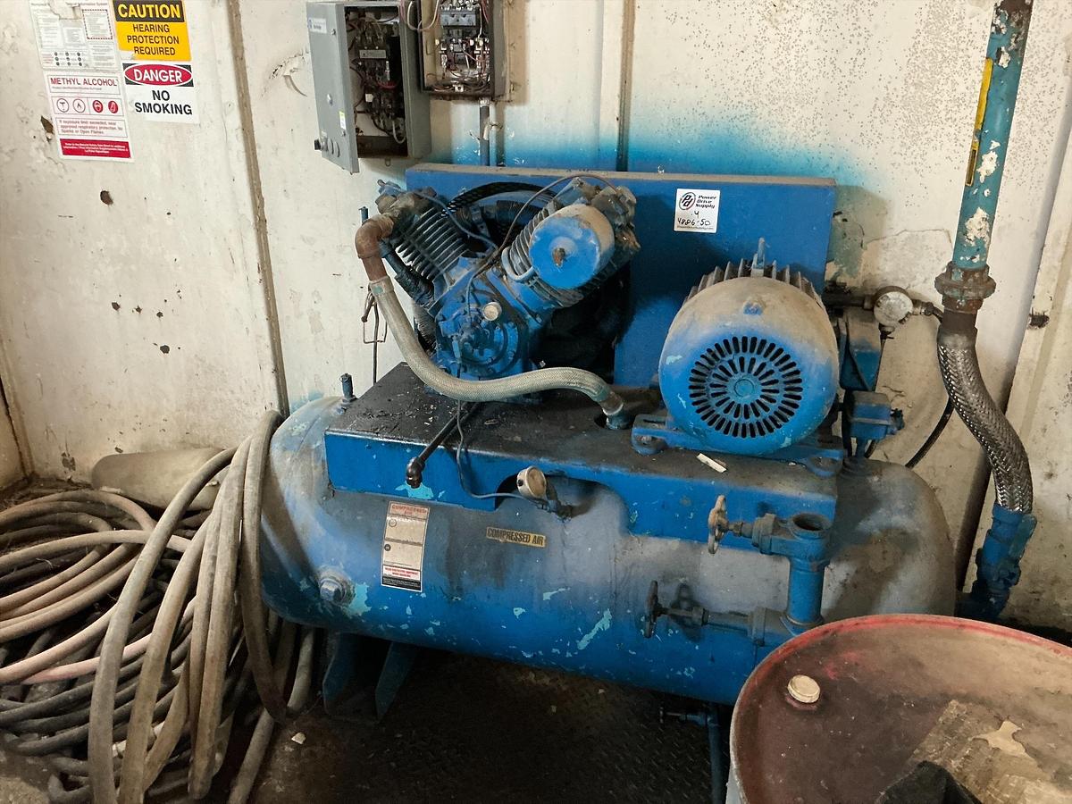 Used Cat Generator, Skid, (With Air Compressors)