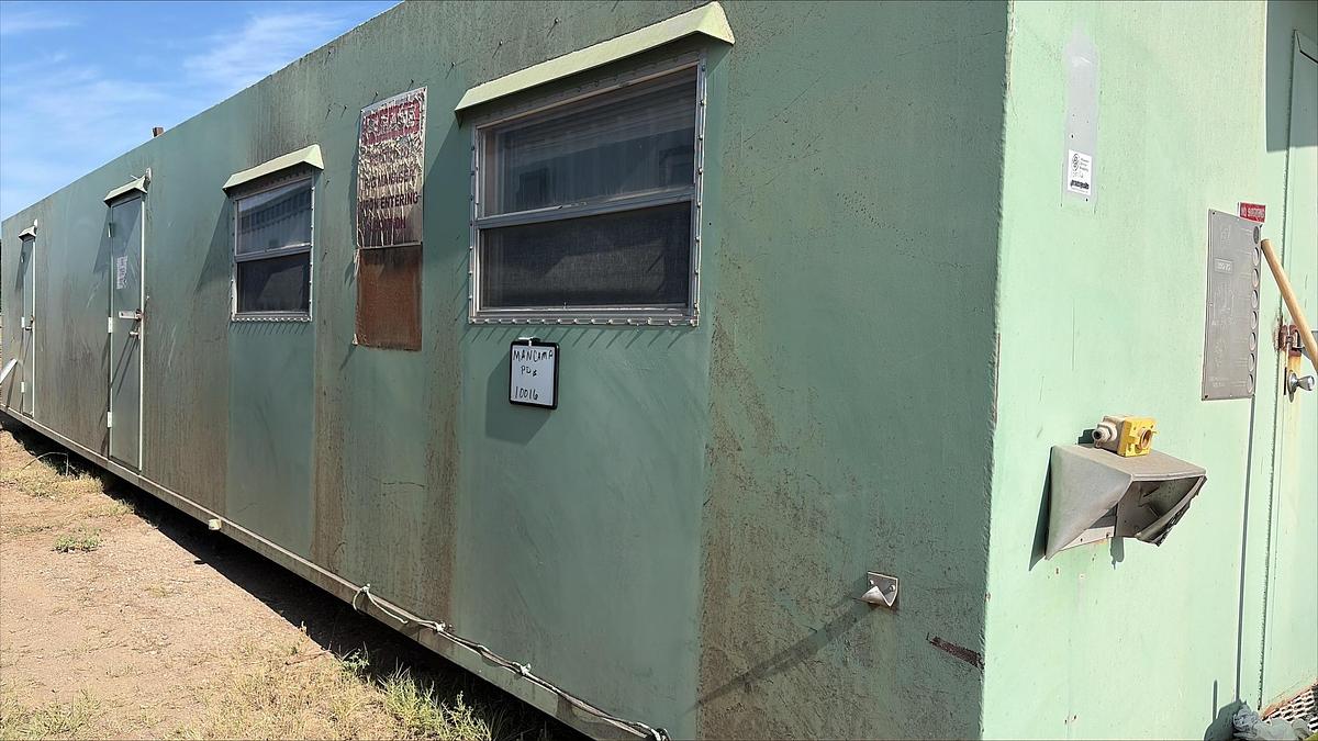 Used Crew House, Man Camp