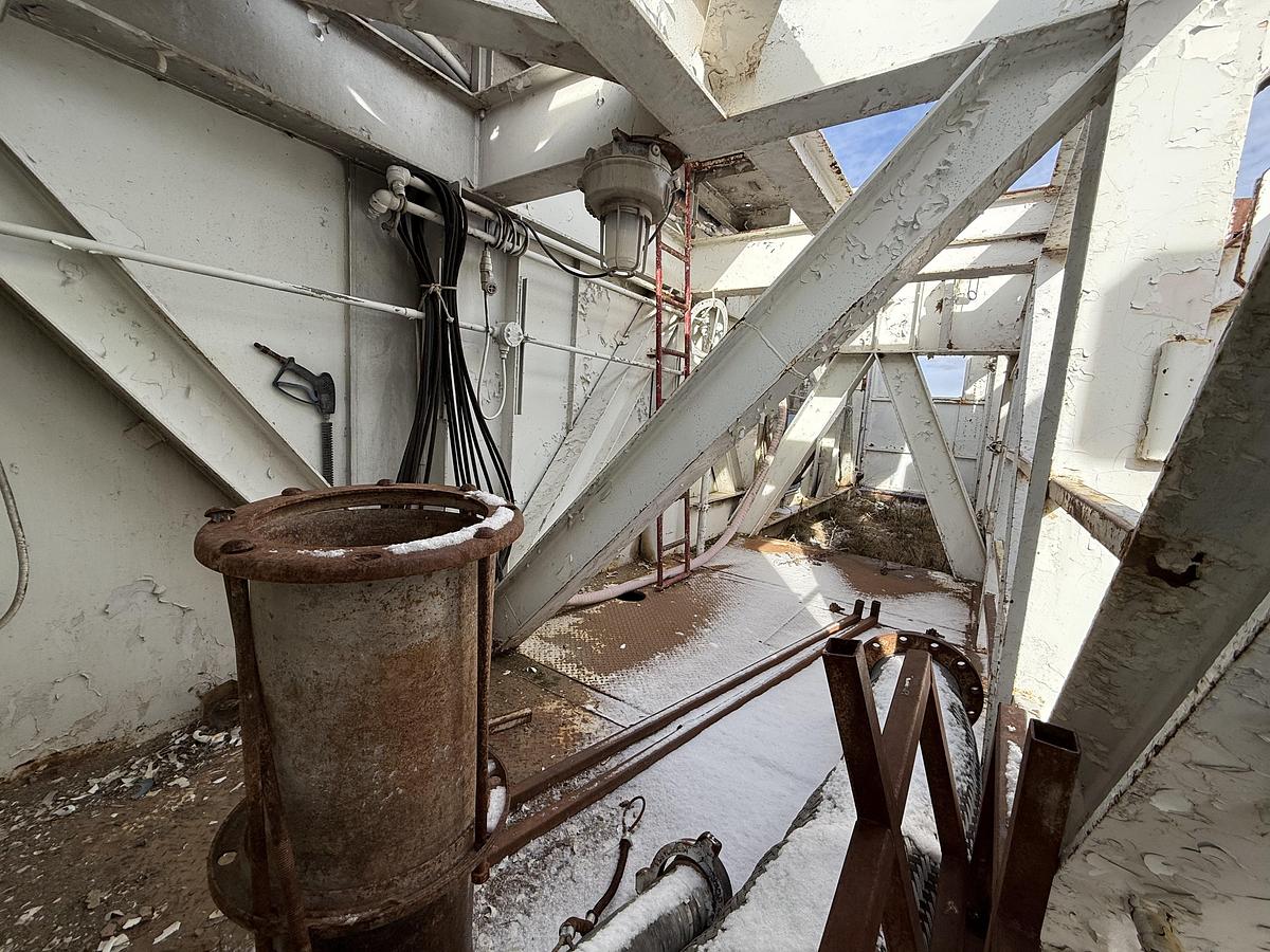 Used Substructure (7 loads) Rig #235