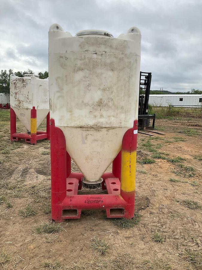 Used Snyder Flow Master Hopper