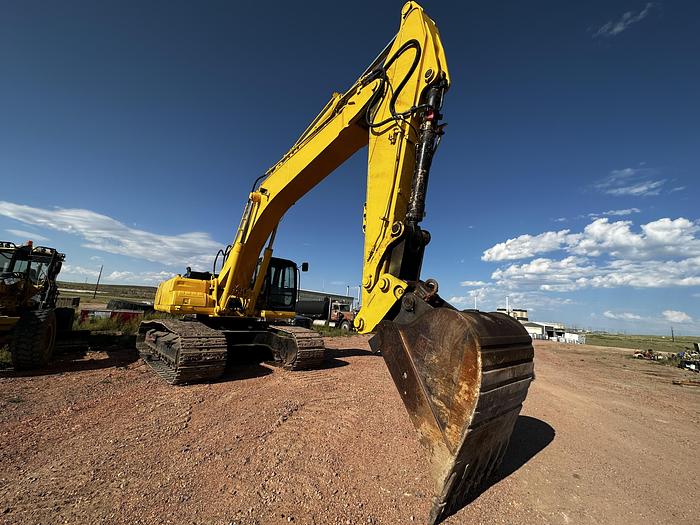 Used 2006 Kobelco SK480 With Hydraulic Quick Coupler